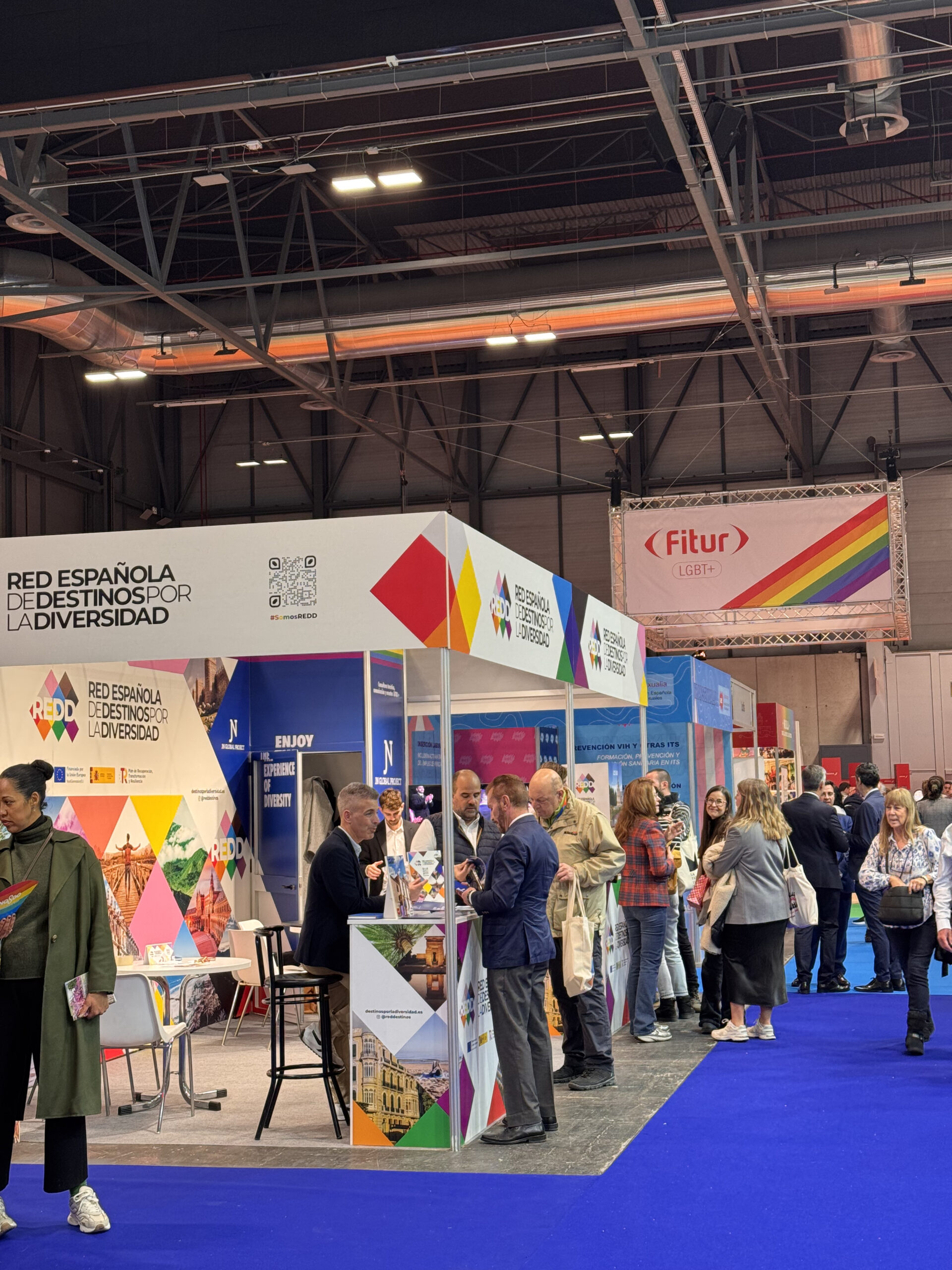 Respira Comunicación, lidera la comunicación en el proyecto «España LGTBI», prensentado en FITUR 2025